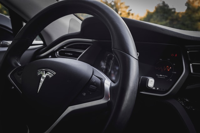 Tesla - EV