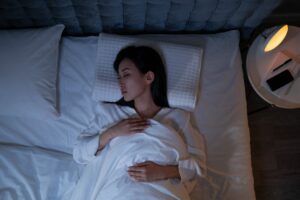 How to Sleep Better When Back Pain Won’t Quit