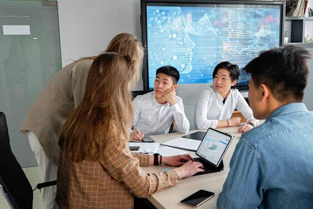 Use a 10-Point Credibility Checklist