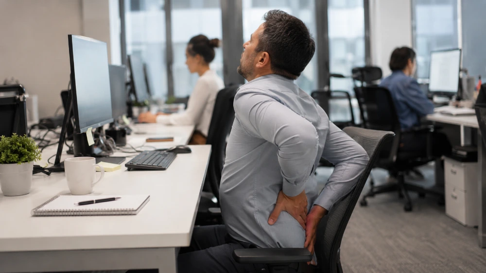 Sitting for Long Stretches Linked to a Higher Risk of Death From Cancer – Oncologist Answers Questions About the New Study